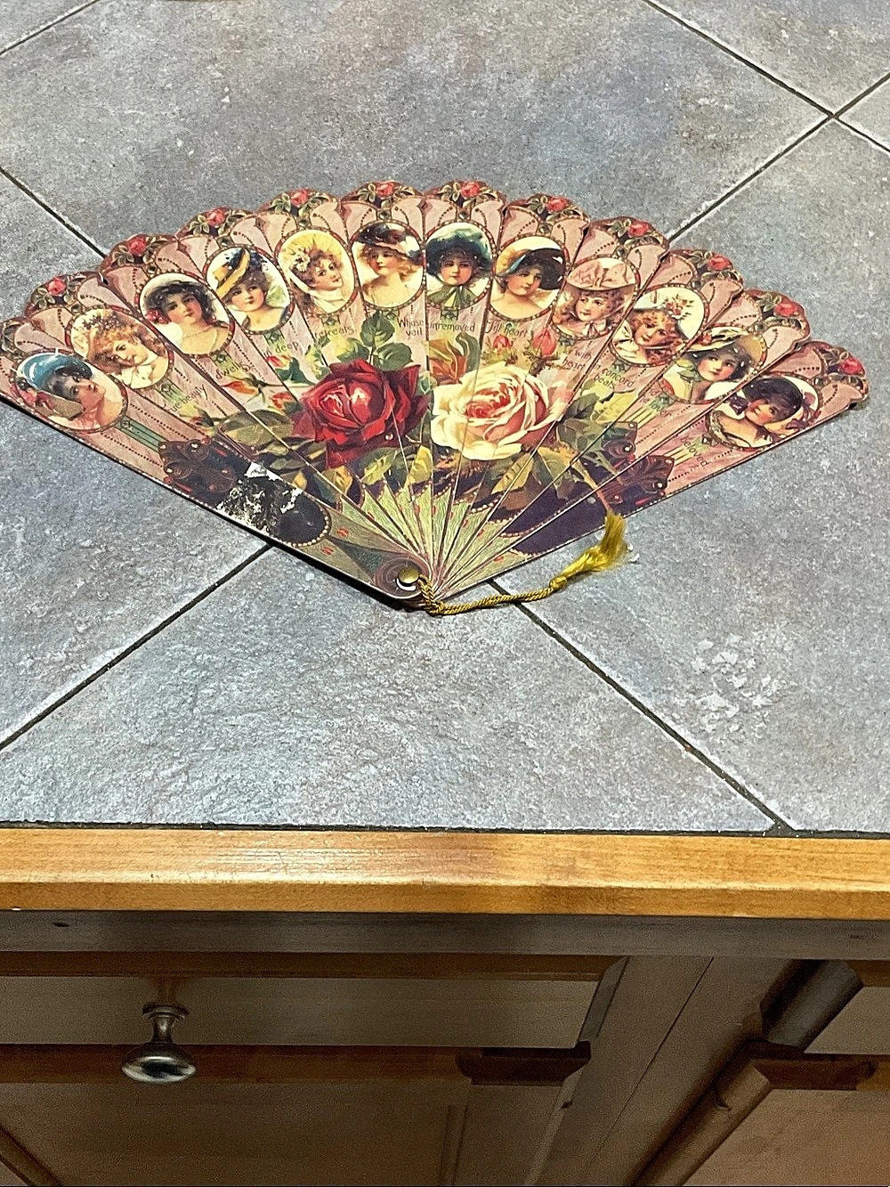 Floral Folding Fan Pink & Green